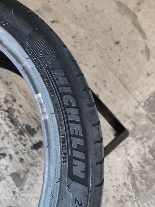 2 anvelope 245 40 18