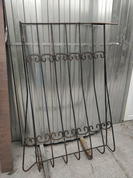 Продам решетки для балкона.