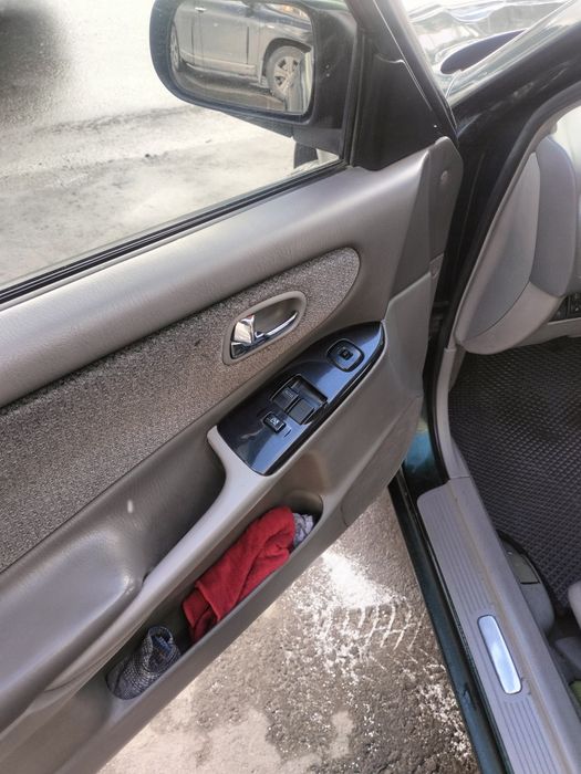 Мазда 626 причка