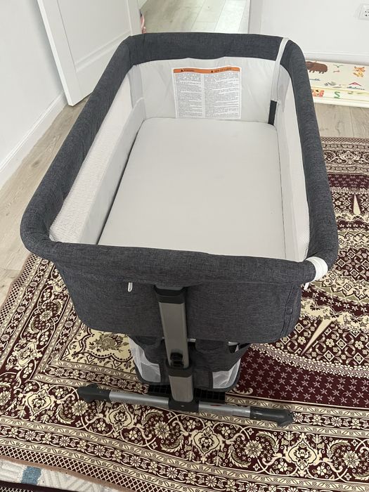 Детская кровать на колесах