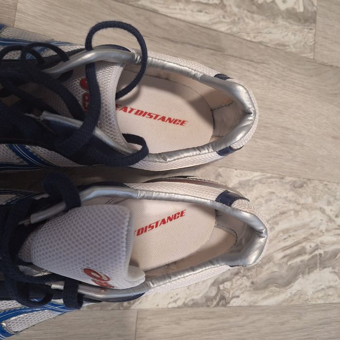 Ghete cu cuie atletism Asics Heatdistance nr 43,5