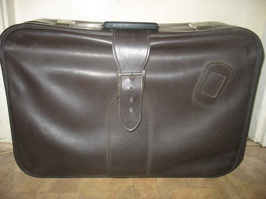 Чемодан Советский  СССР чемоданы