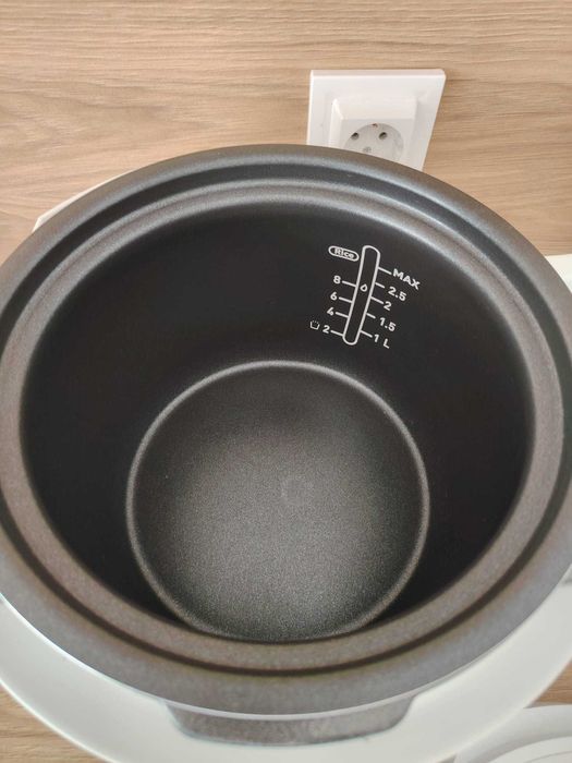 Multicooker Tefal Turbo Cuisine CY754, capacitate 5l, pret 320 lei
