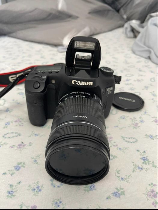 Canon eos 7d obiectiv 13-135mm