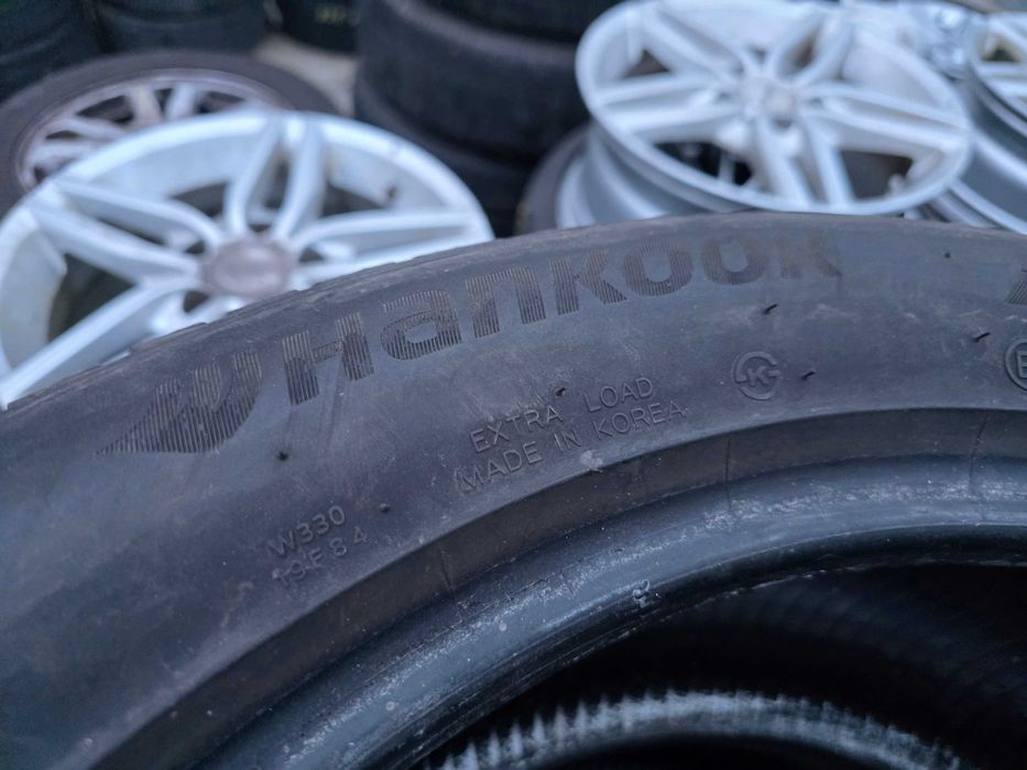 2бр Като нови зимни гуми 245 50 18 - Hankook - DOT 2023 -