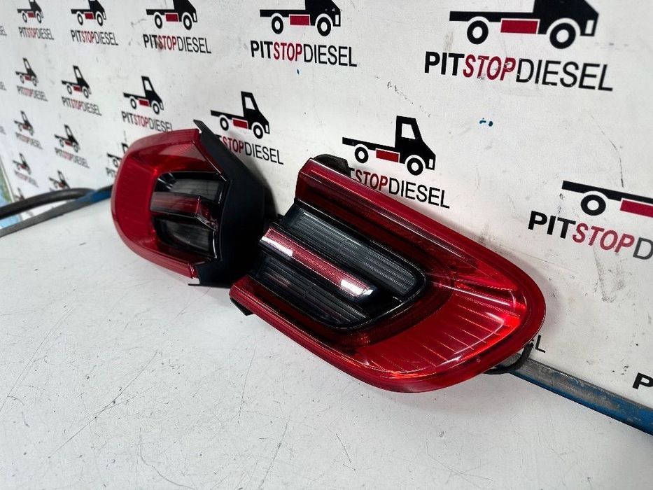stop stopuri tripla stanga dreapta porsche macan-s 95b gri 2014 2015 2016 2017 2018 2019