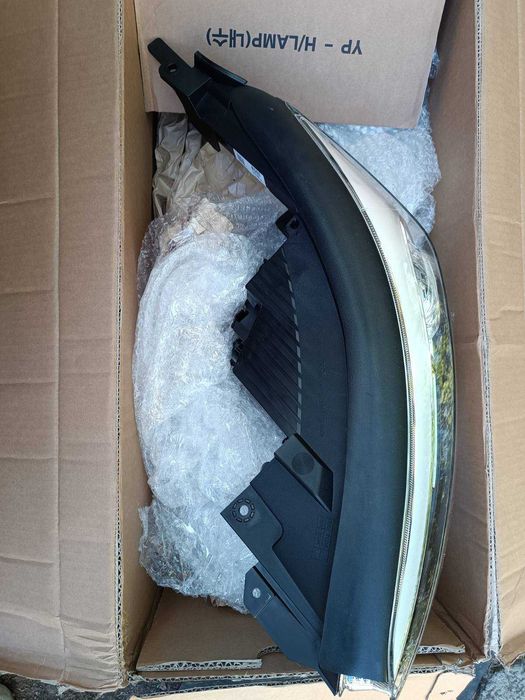 Ляв Фар KIA STONIC Оригинален Нов