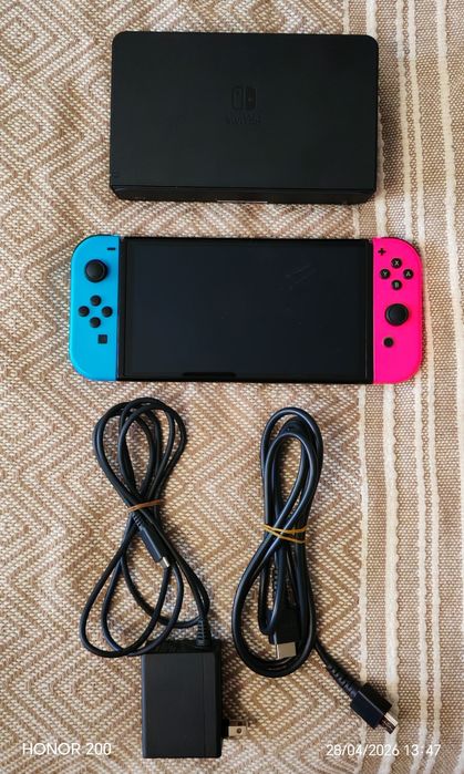 Nintendo Switch + игры и аксессуары — полный комплект!