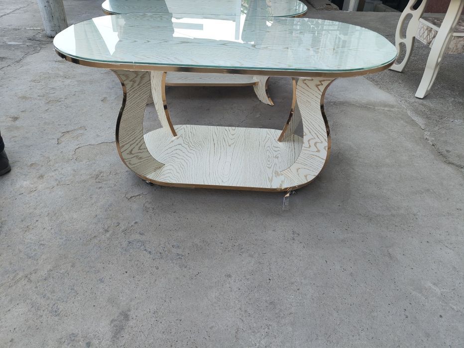 Jurnalniy stol 650.000