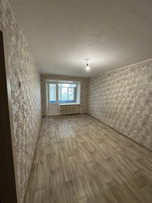 продам 1 комнатную квартиру