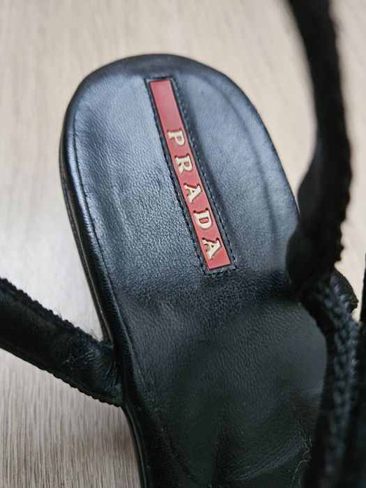 Prada Vintage T-Strap сандали
