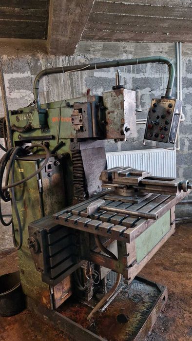 Strung prelucrari mecanice SNB 400