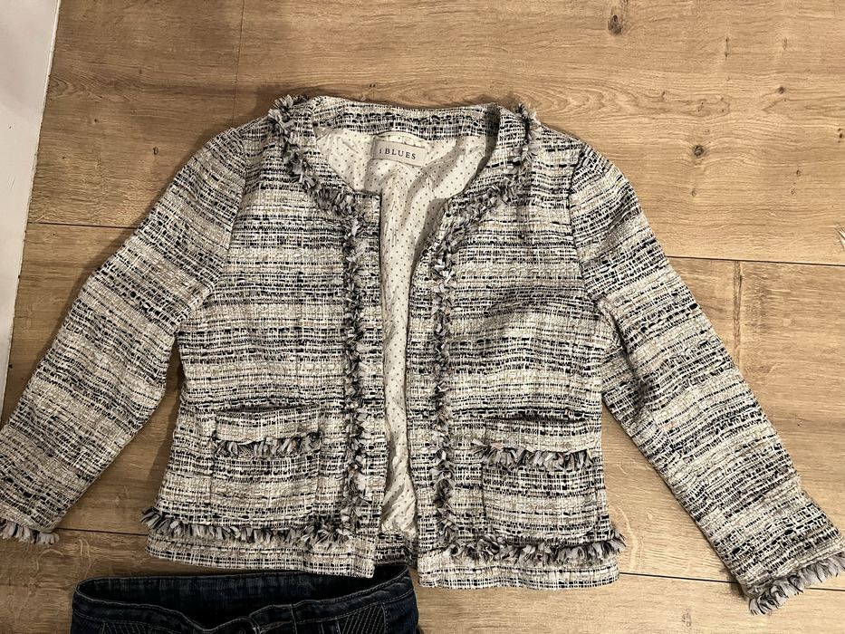Sacou si blugi casual-  mar M