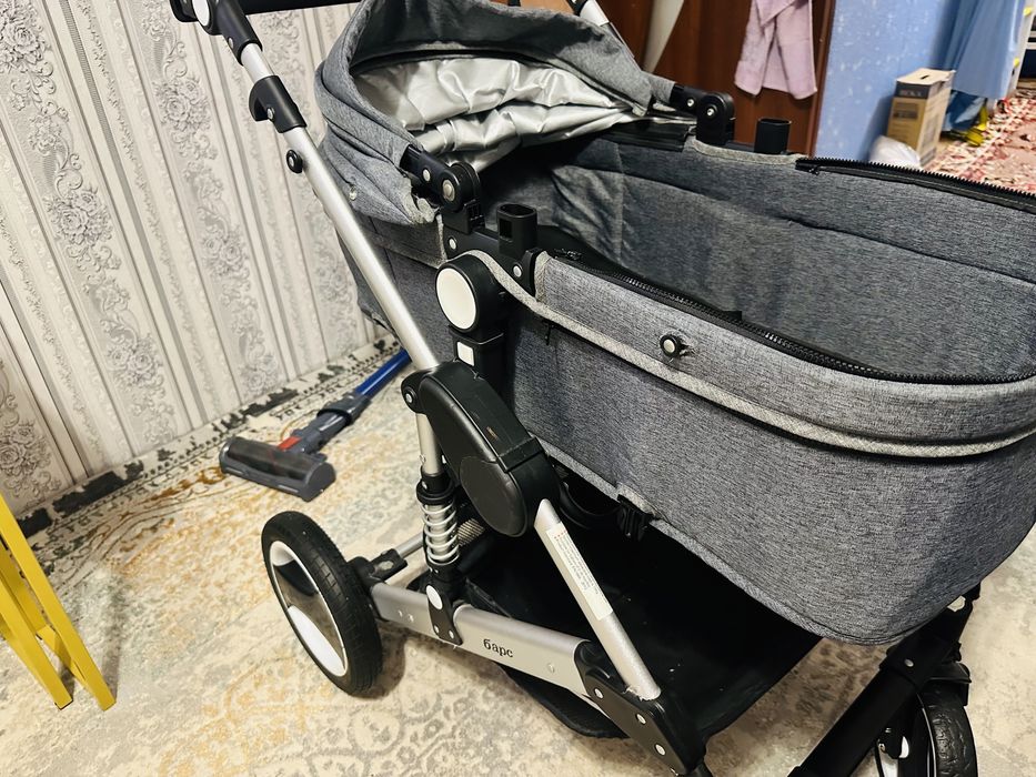 коляска детская  новая