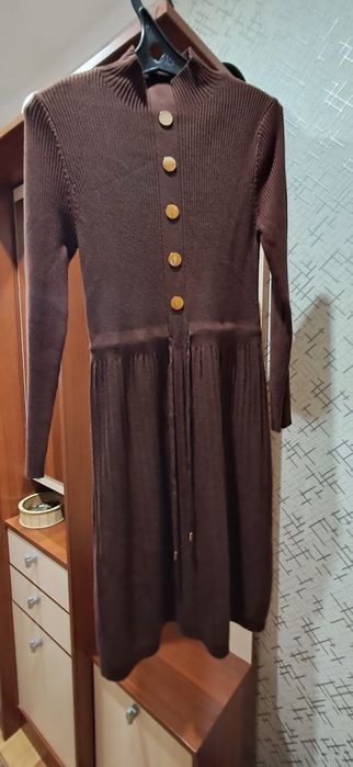 Продам платье новое