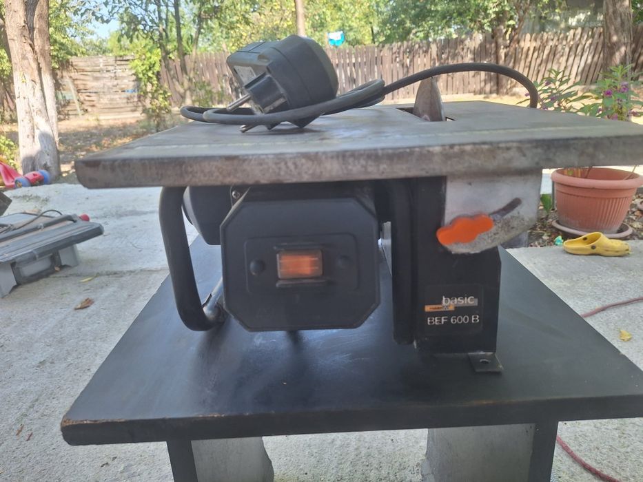 Doua Circular de tăiat gresie faianță și granit