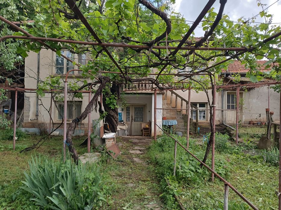 Къща в предбалкана