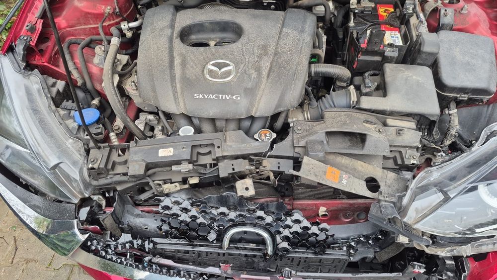 Mazda 2 2020 hibrid, 6.000 € — imagine 4