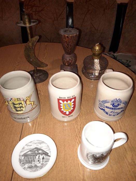 Купа от кобалтово стъкло