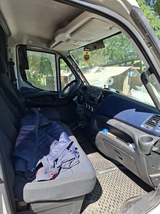 Vând iveco daily, 6 plus 1 locuri, plus marfa, 3.0 d, 2016, euro 6