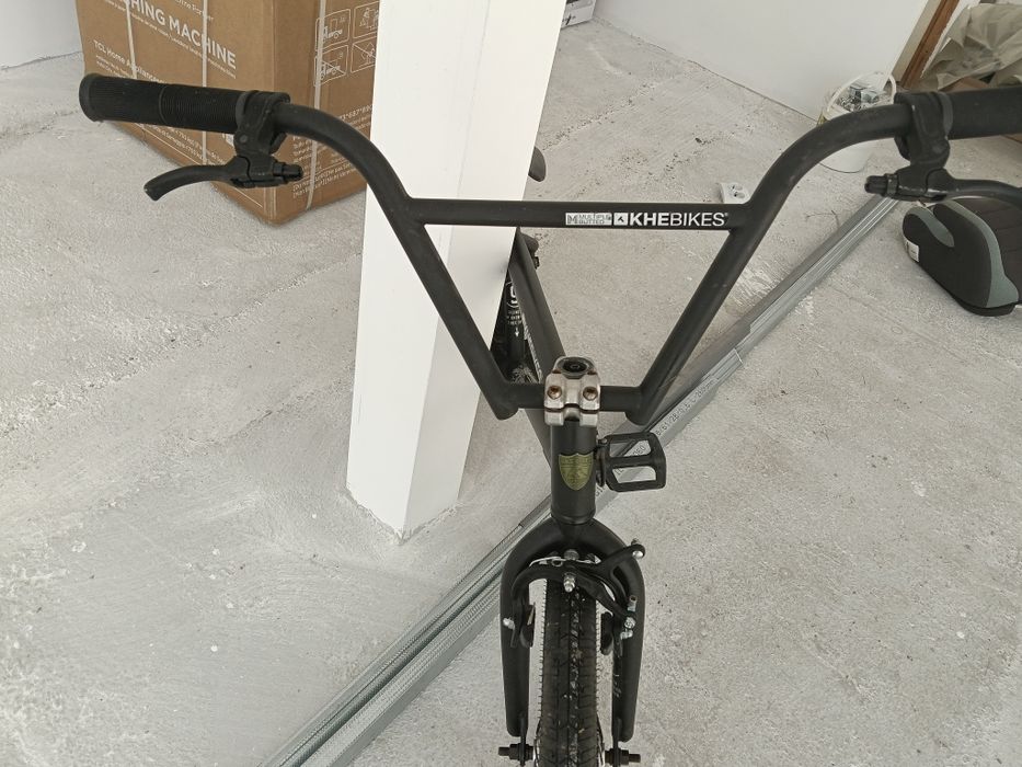 Se vinde BMX KHE