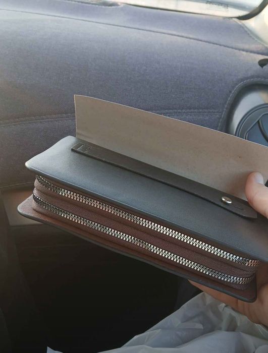 Erkaklar uchun pul plastik kartalar uchun hamyon barsetkalarimiz