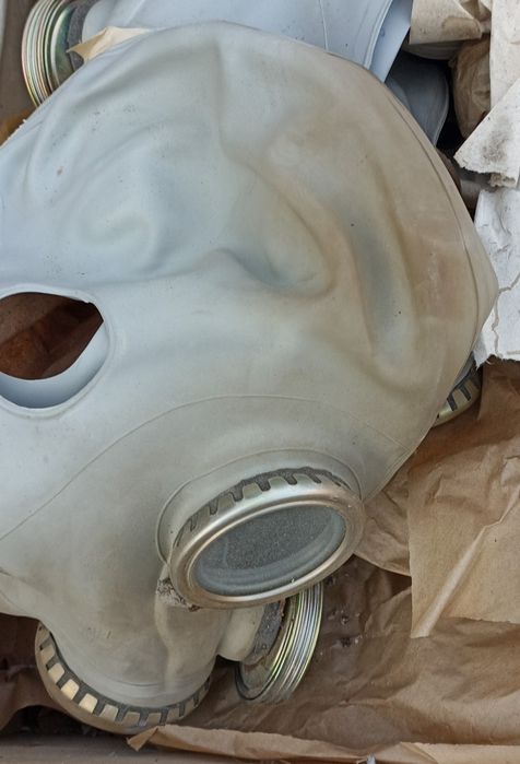 Противогаз 400 новые  тенге