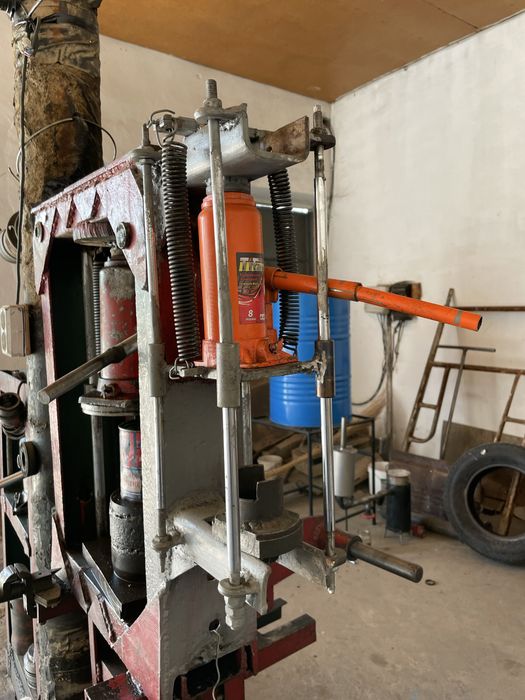 Пресс гидравлический