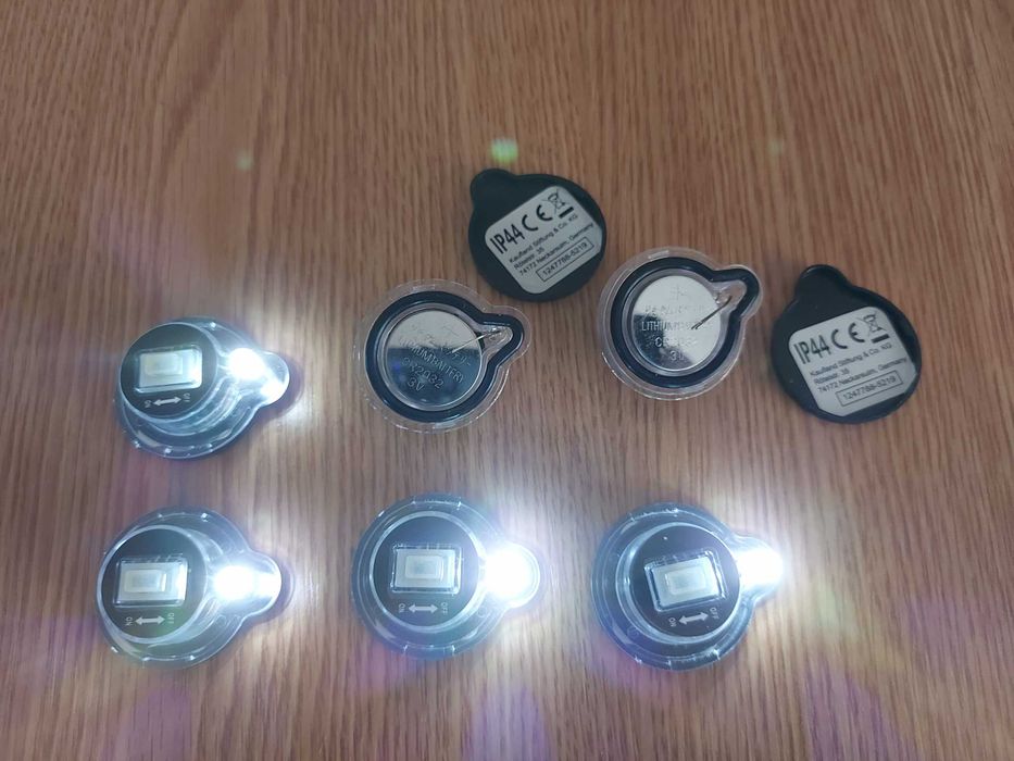 Mini lanterne cu led  buc = 6