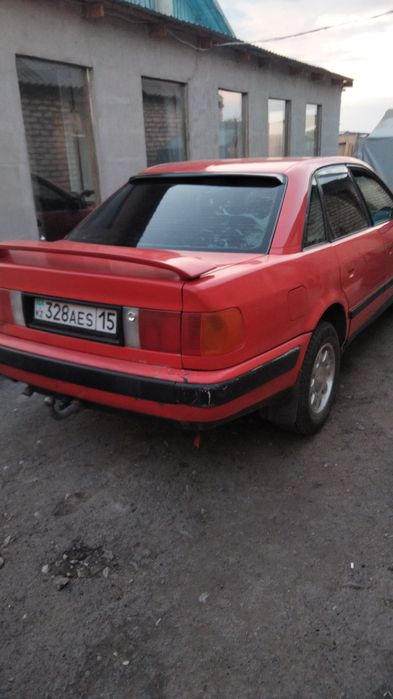 Продам Ауди 100 с4