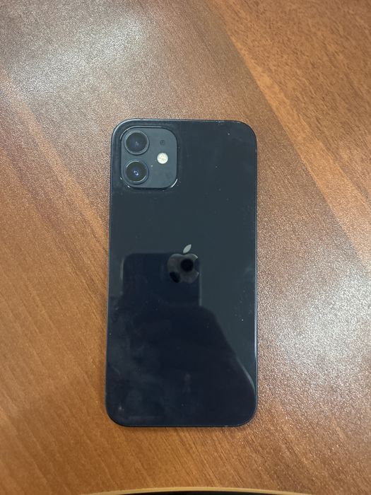Продается Iphone 12