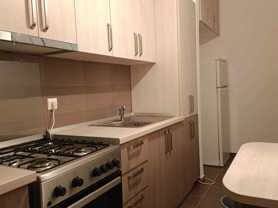 Închiriere apartament 2 camere, centrală proprie, Promenada, 1600 lei, 0774548558