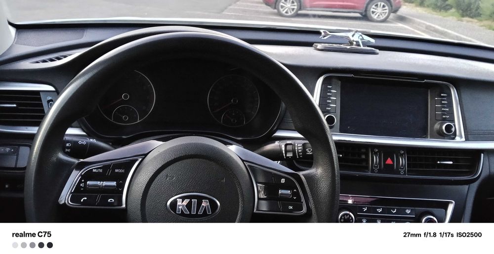 Продам  Kia k5 корейского производства