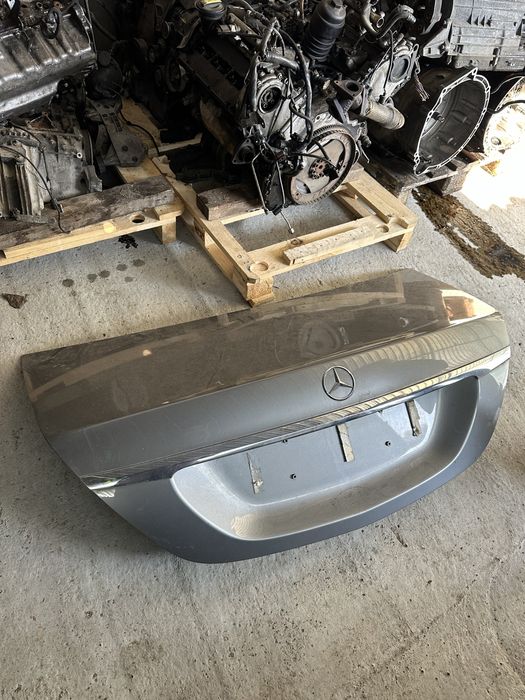 Заден капак багажник Mercedes-benz S class w222 мерцедес бенц с в222