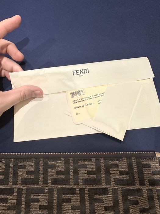Fendi Baguette клъч чанта