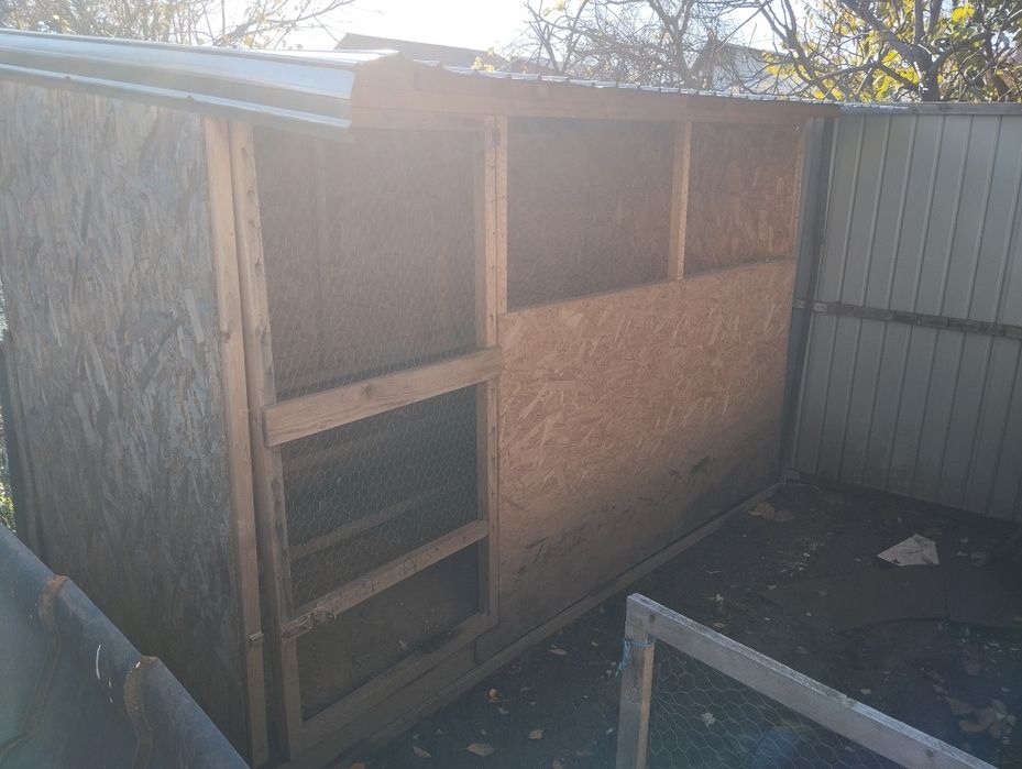 Magazie/ Coteț păsări/ Cușcă porumbei