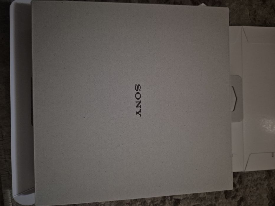 Наушники SONY WH-CH720N