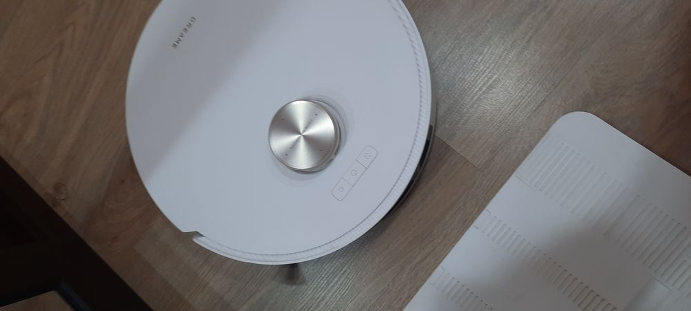 Прохосмукачка робот dreame L 20 ultra