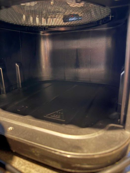 Friteuză cu aer cald 10L, digitală, stare foarte bună