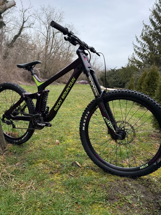 Rocky Mountain Maiden L”27.5”