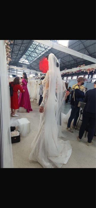 Rochie mireasa tip sirena