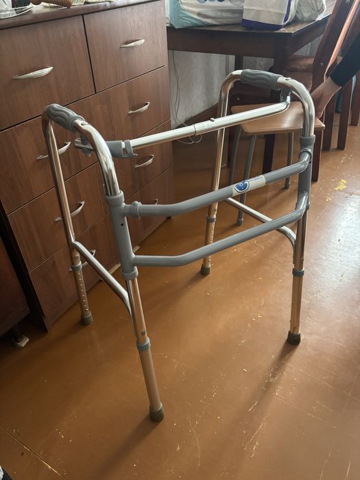 Опоры-ходунки для взрослых