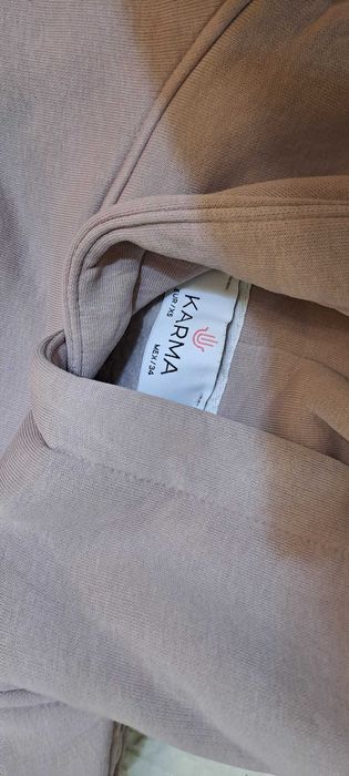 Спортен екип "Карма"