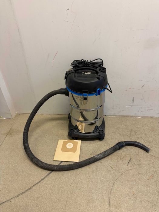 Прахосмукачка за сухо и мокро 1300W 30L RDP-WC04 / RD-WC07
