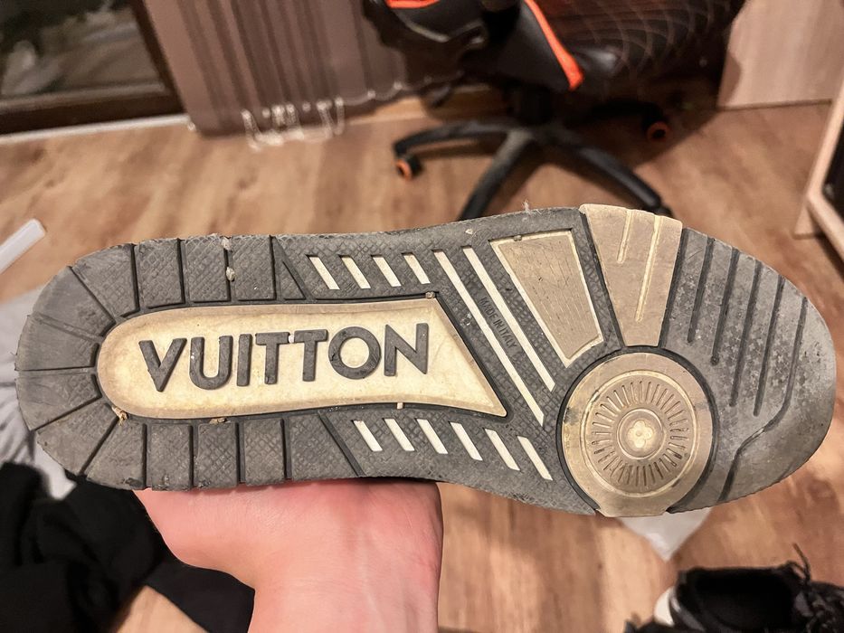 Louis Vuitton Sneakers