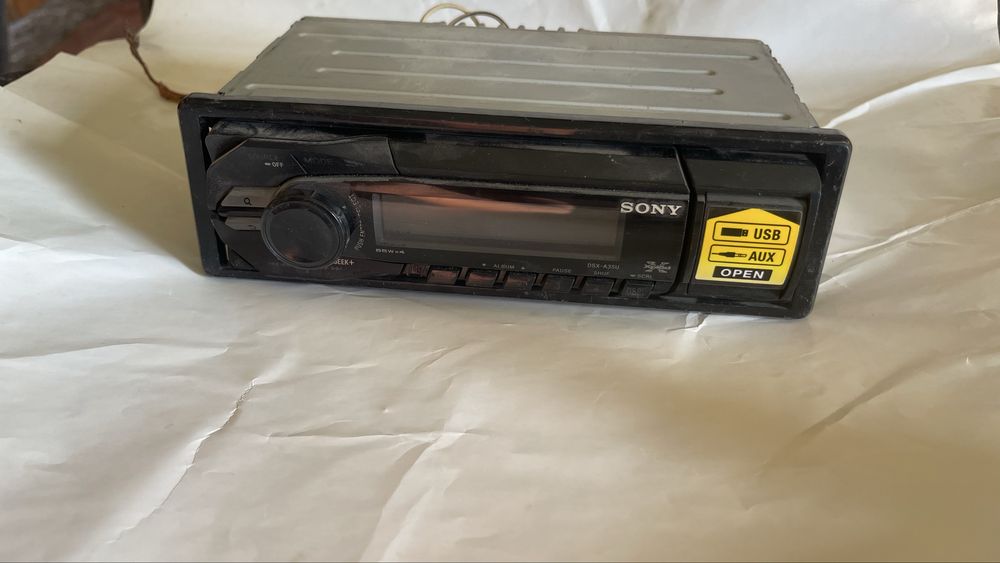 Автомагнитола SONY