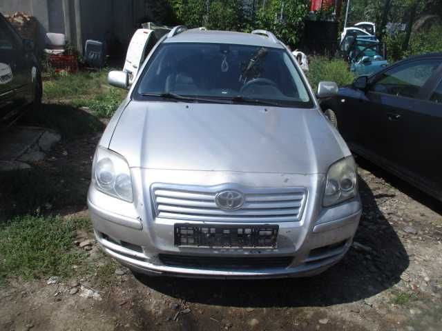 Piese dezmembrez TOYOTA AVENSIS T25 break caravan combi motor 2,0 diesel an 2006