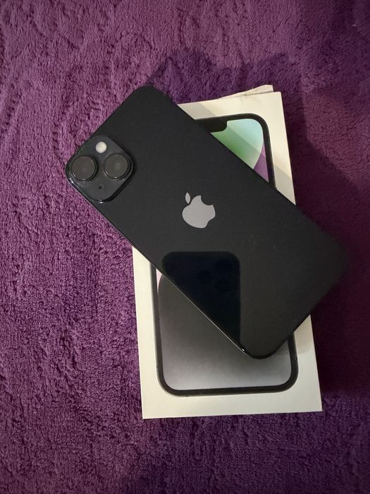 Продам Iphone 14