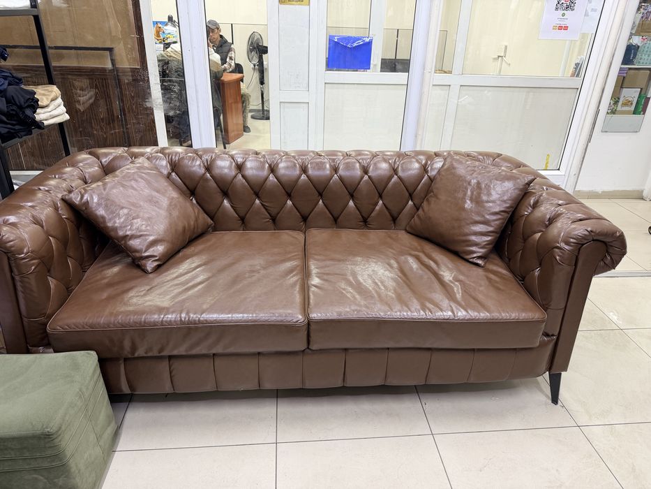 Продам диван для офиса