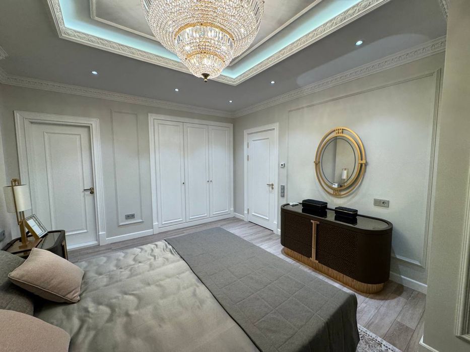 Продается квартира Ц-4